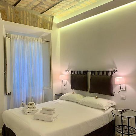 Luxury Rooms Near Colosseum Rzym Zewnętrze zdjęcie