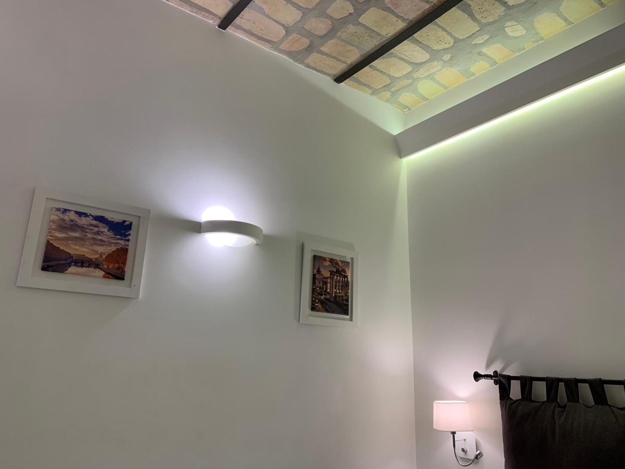 Luxury Rooms Near Colosseum Rzym Pokój zdjęcie