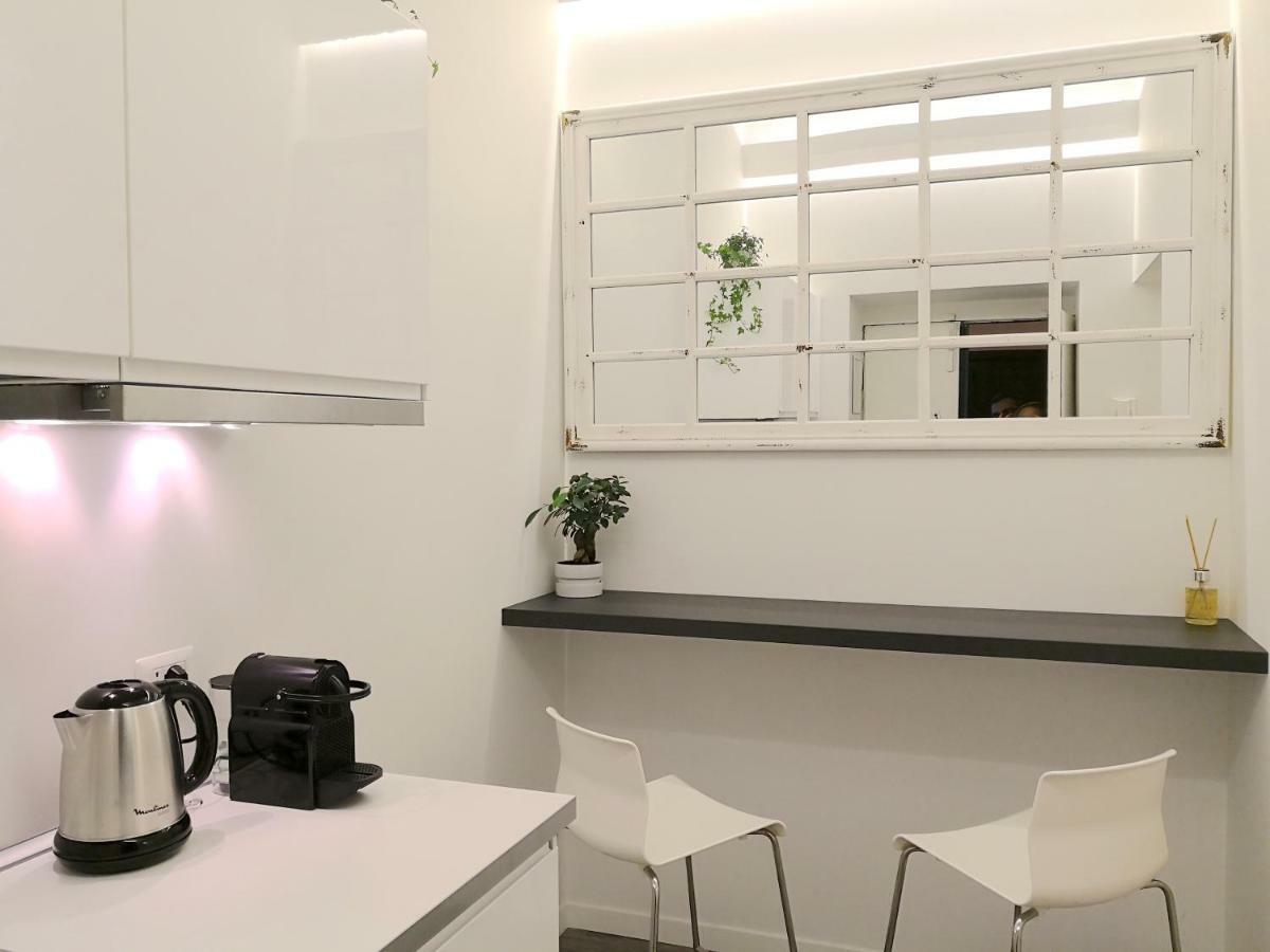 Luxury Rooms Near Colosseum Rzym Zewnętrze zdjęcie